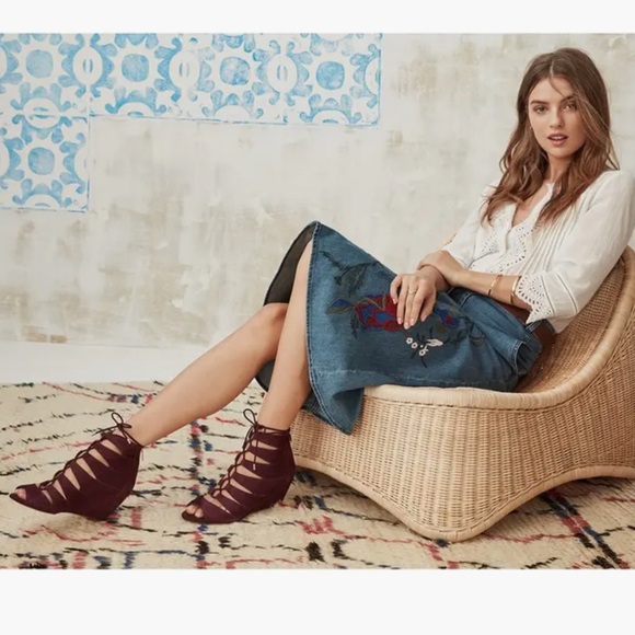 Sam Edelman Santina Heels - Picture 2 of 9